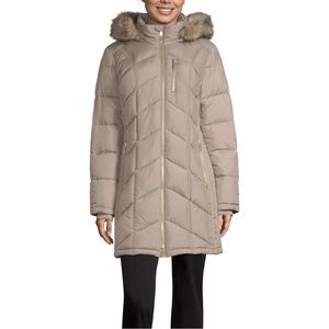 LIZ CLAIBORNE • Women’s Outerwear Puffer Jacket